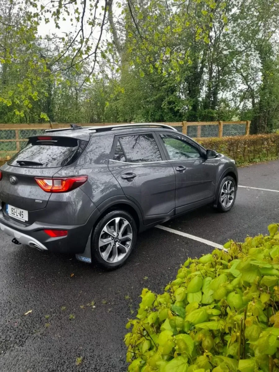 2019 Kia Stonic 1.6 - Image 2