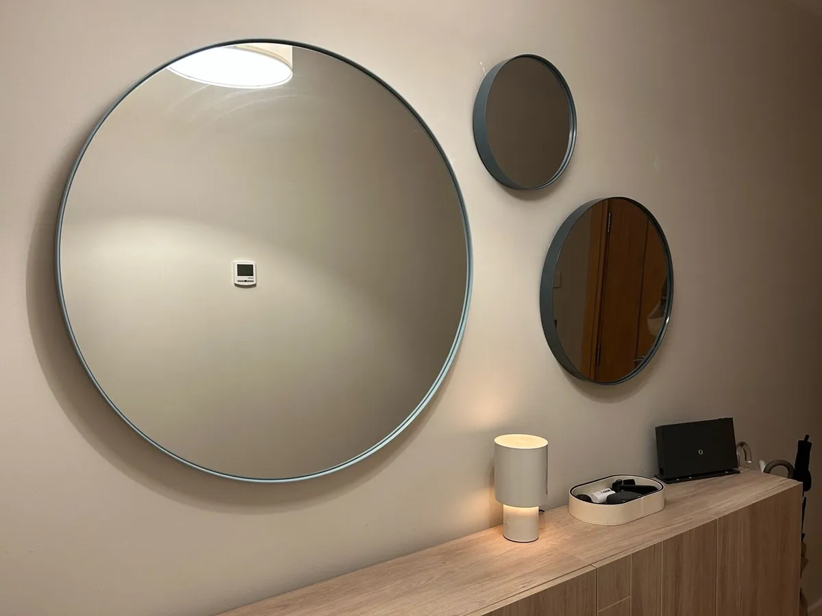 Round mirror set of three - Image 1