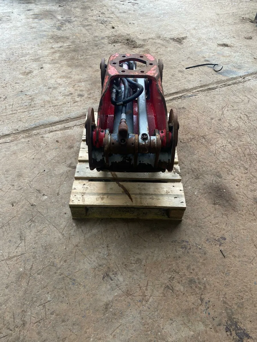 Log Grab - Image 4