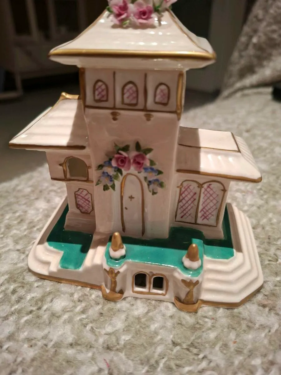 Coalport Cottage "The Villa" - Image 1