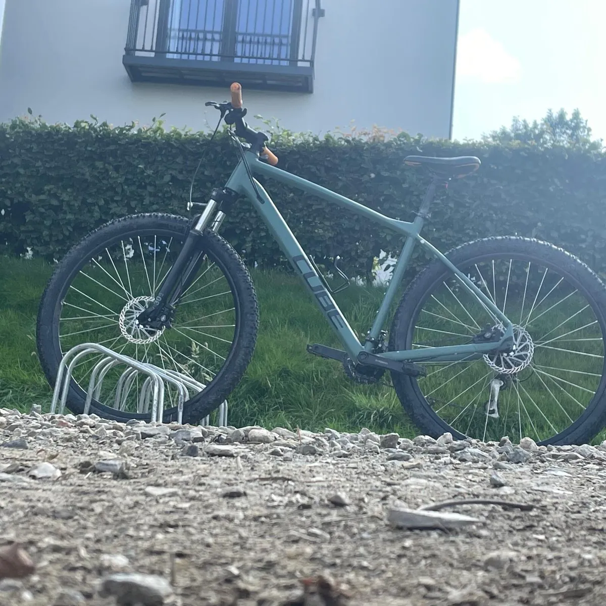 Mountain bike - Image 1