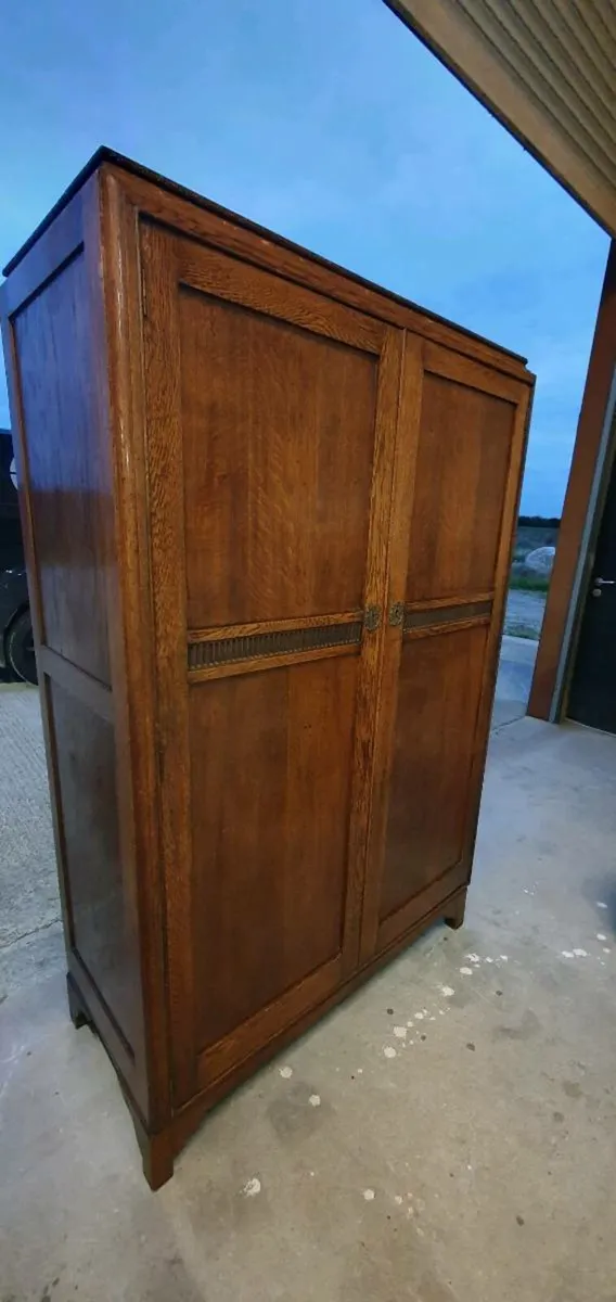 Fitrobe Free Standing Oak wardrobe - Image 1