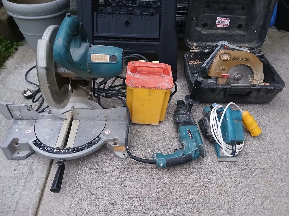 Carpenter Tools - Image 1