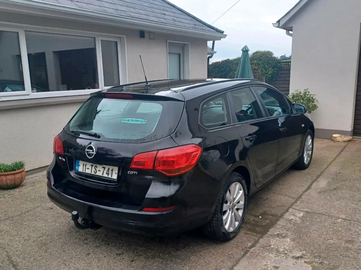 Opel Astra 1.7cdti Estate 《《 Nct 06/26 》》 - Image 3
