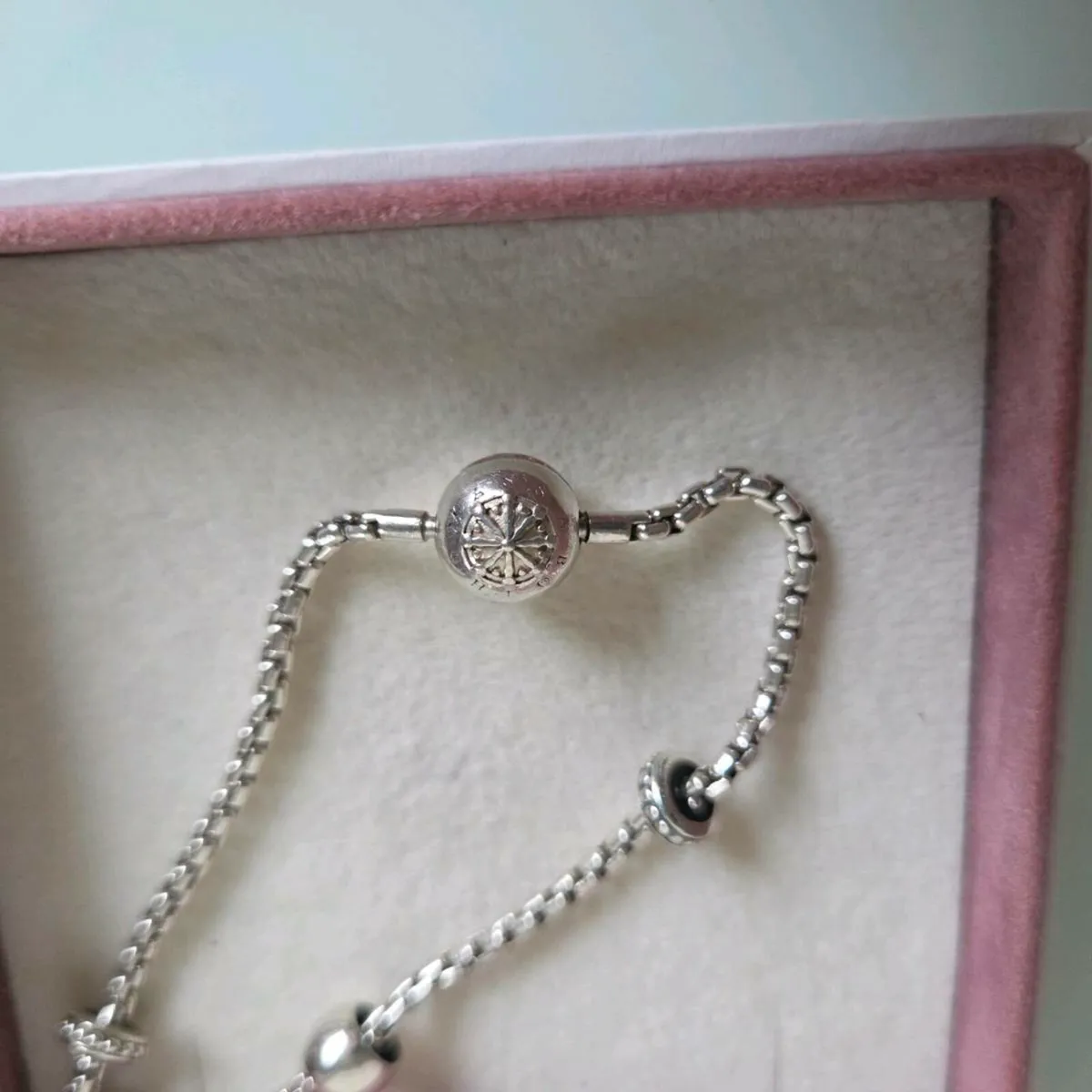 Bracelet Thomas Sabo with two stopers and one char - Image 4