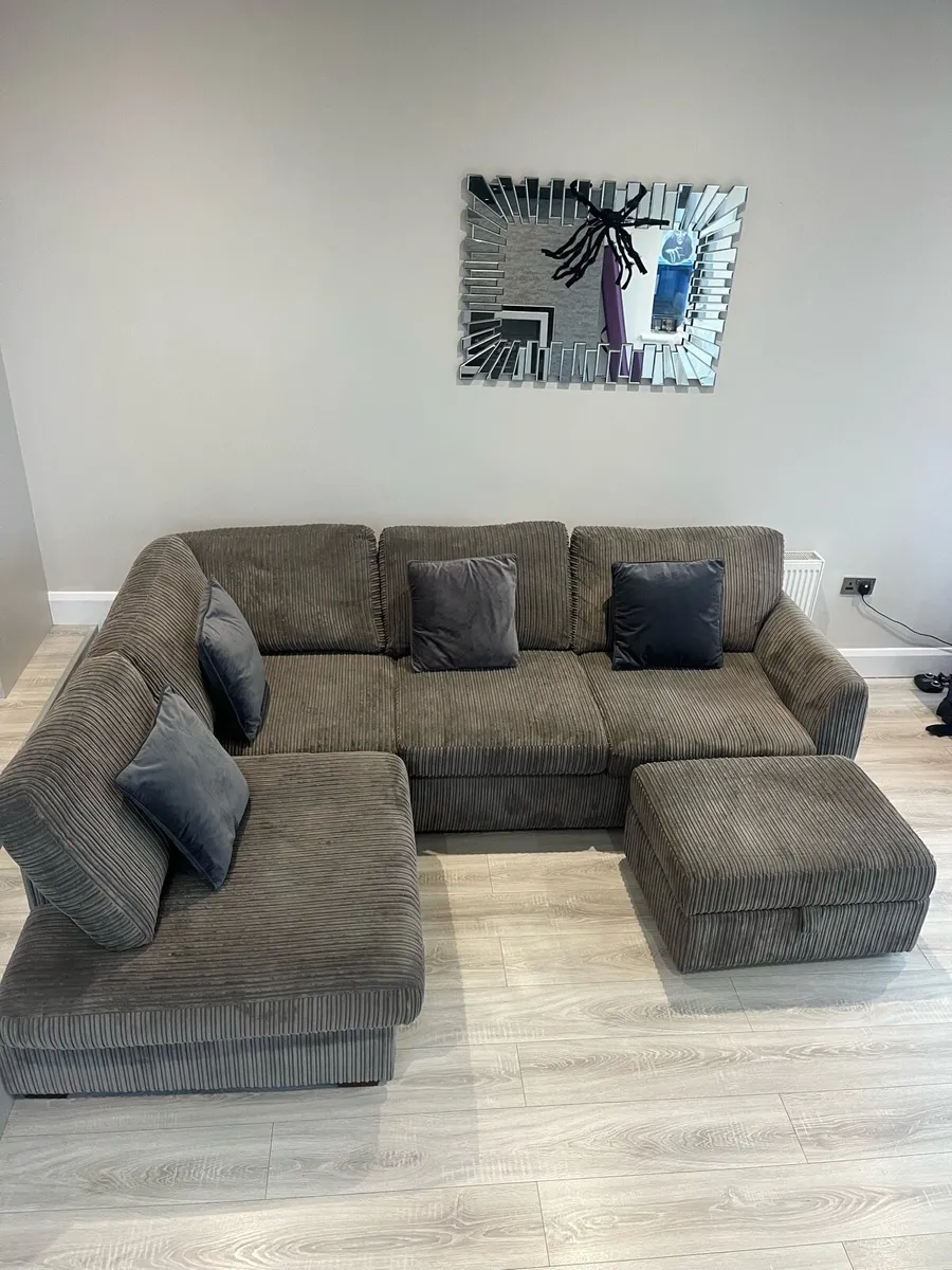 LHF corded corner sofa - Image 3