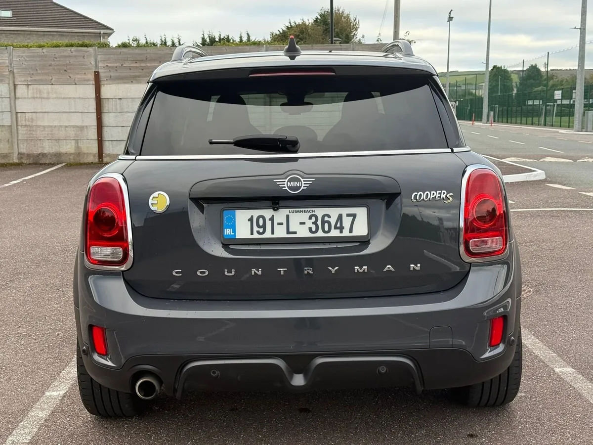 2019 Mini Countryman Cooper S All4 PHEV Sport - Image 2
