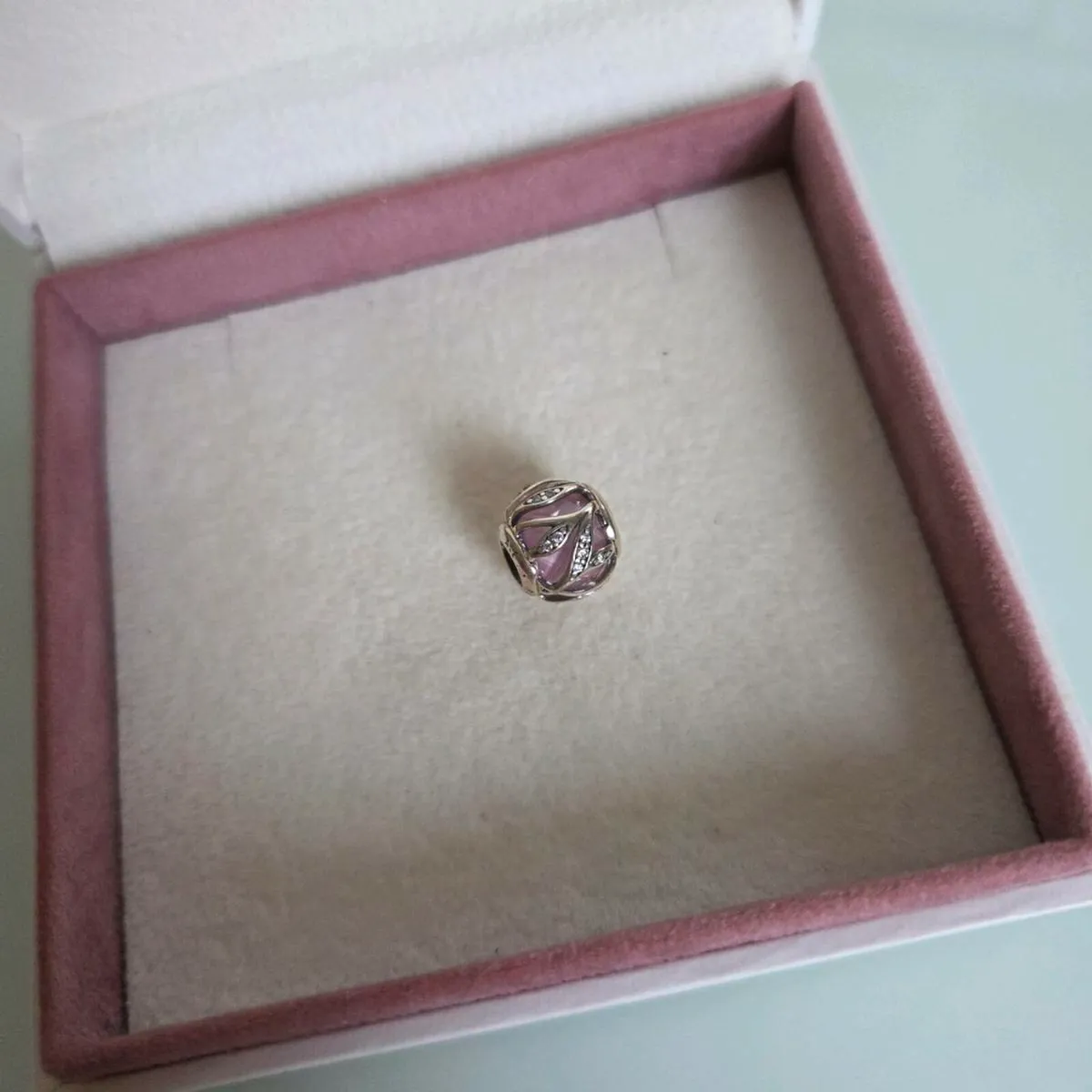 Pandora charm nature's radiance perfect condition - Image 2