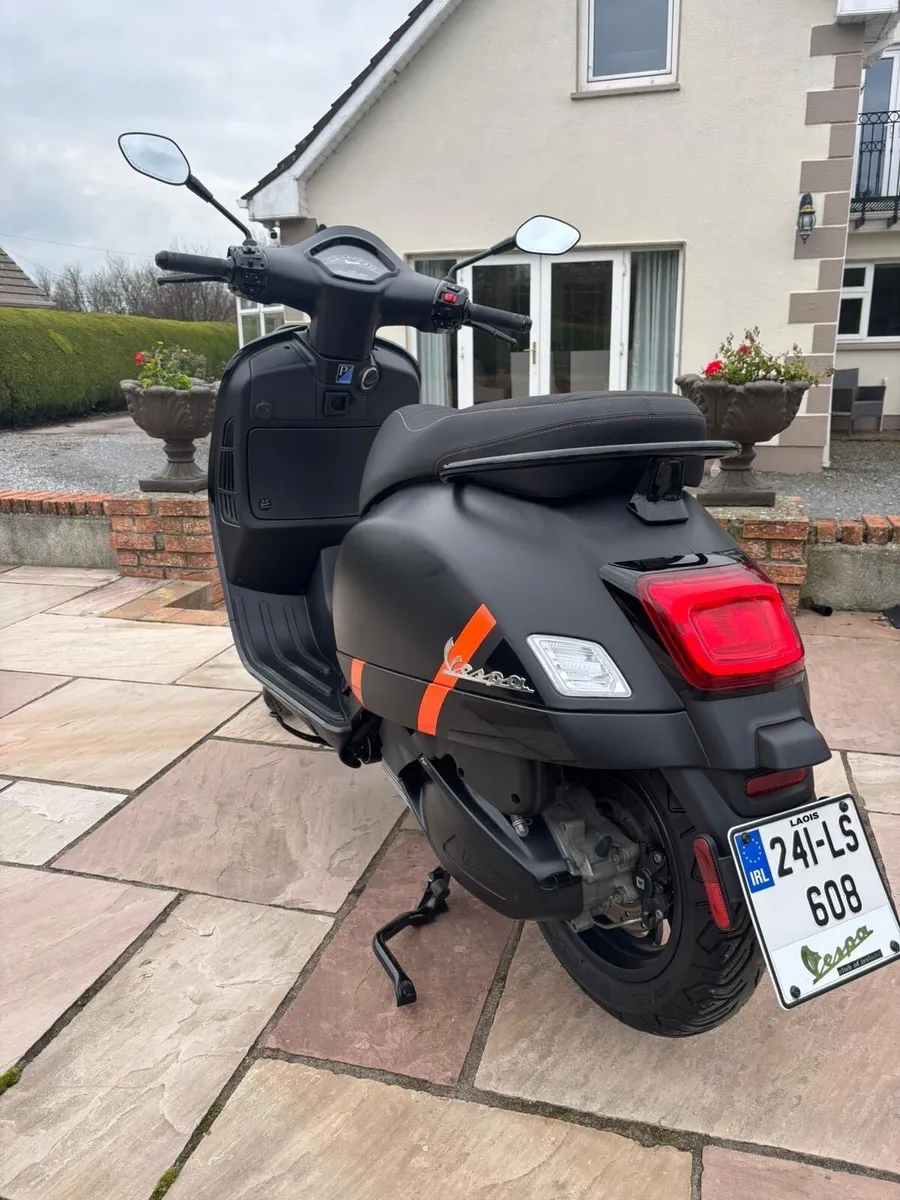Vespa GTS300 RST22 - Image 3