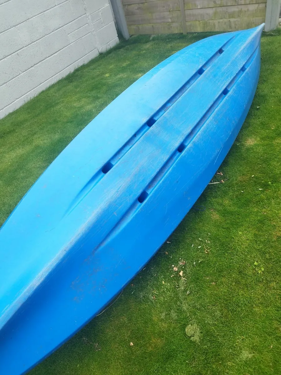 Kayak - Image 2