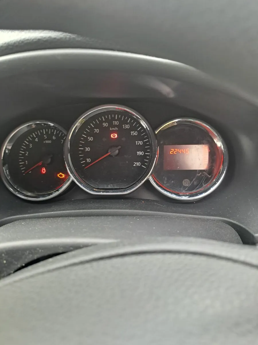 Dacia Logan 2014 - Image 1