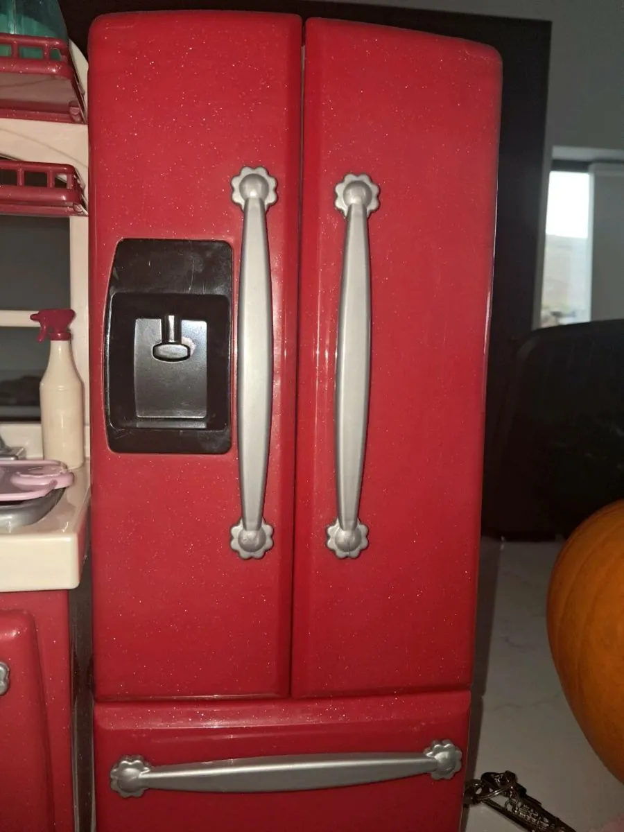 Our Generation Fridge and Kitchen set - Image 2