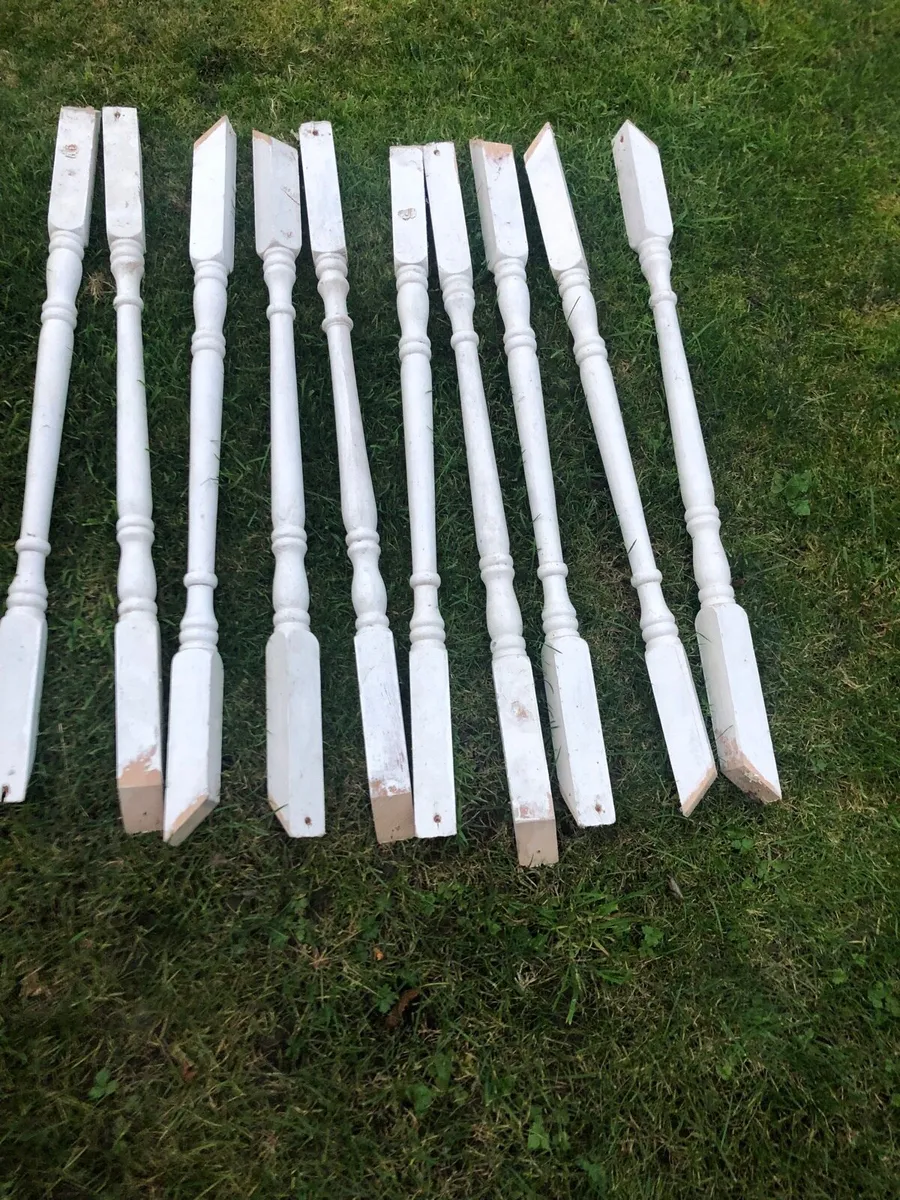 Stair spindles - Image 1