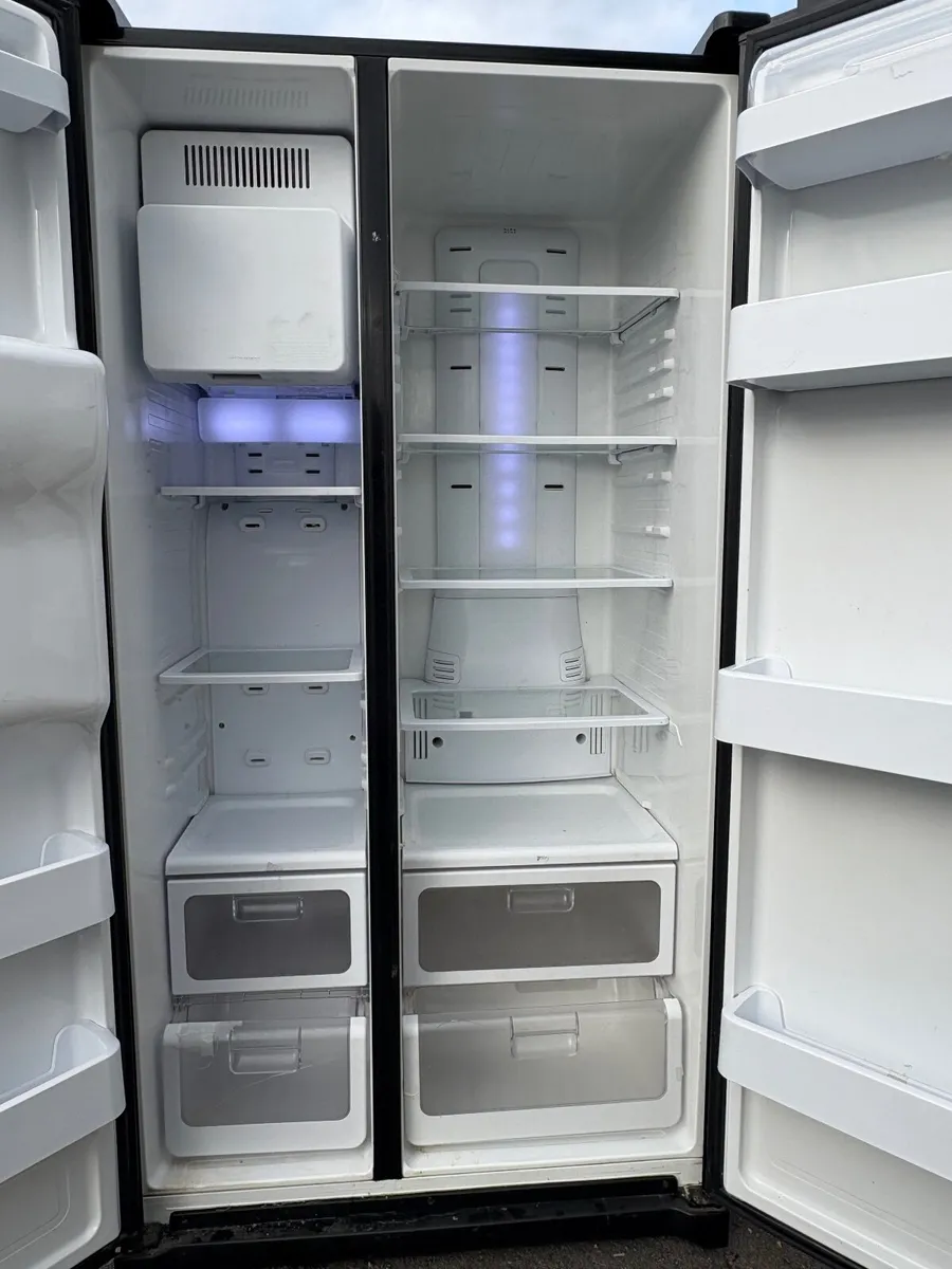 American fridge freezer - Image 2
