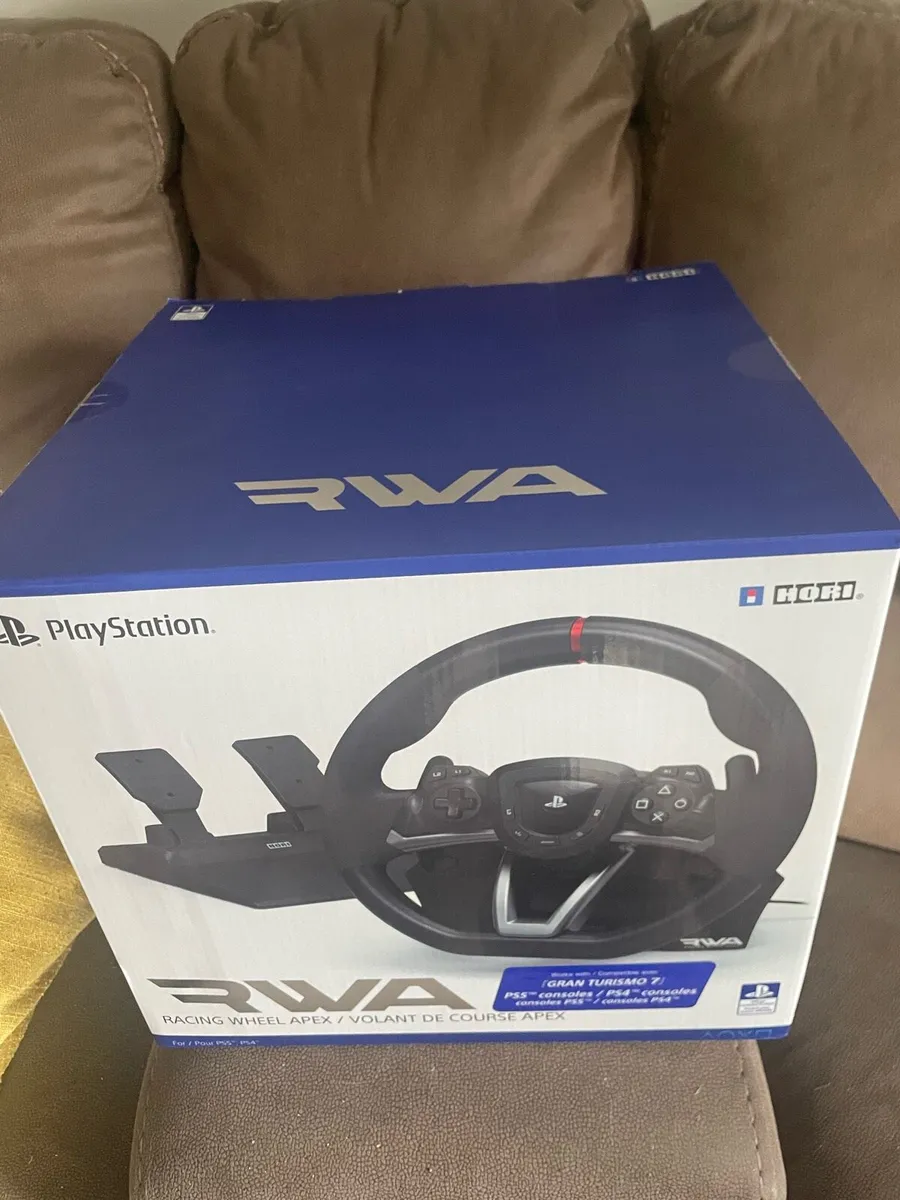 Hori racing wheel - Image 1