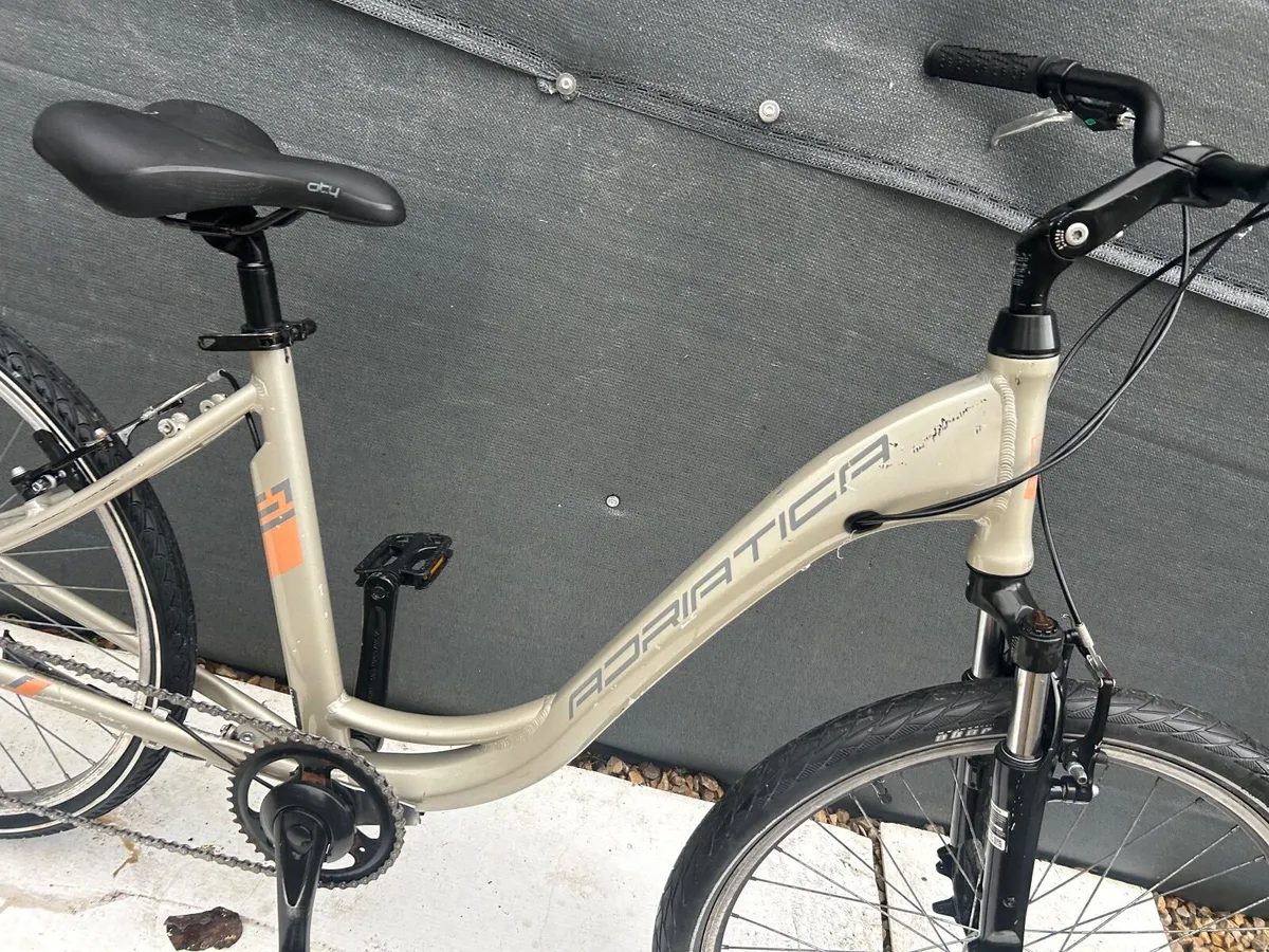 Adriatica lady’s bike❗️Open 7 days of the week ❗️ - Image 3