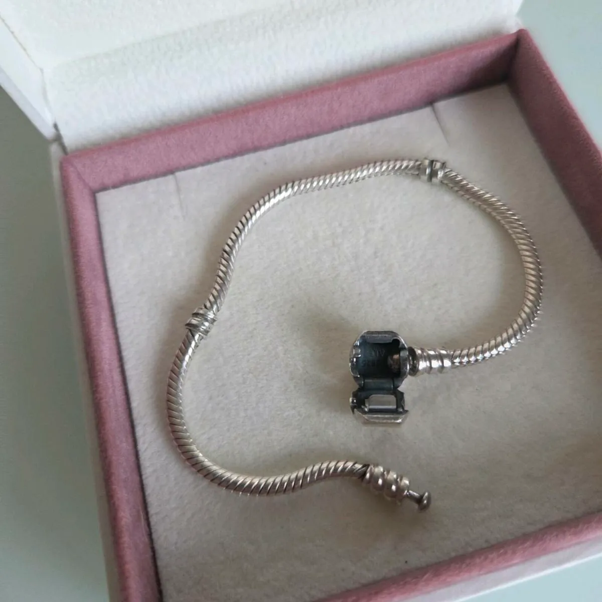 Pandora bracelet barrel clasp size 18cm - Image 3
