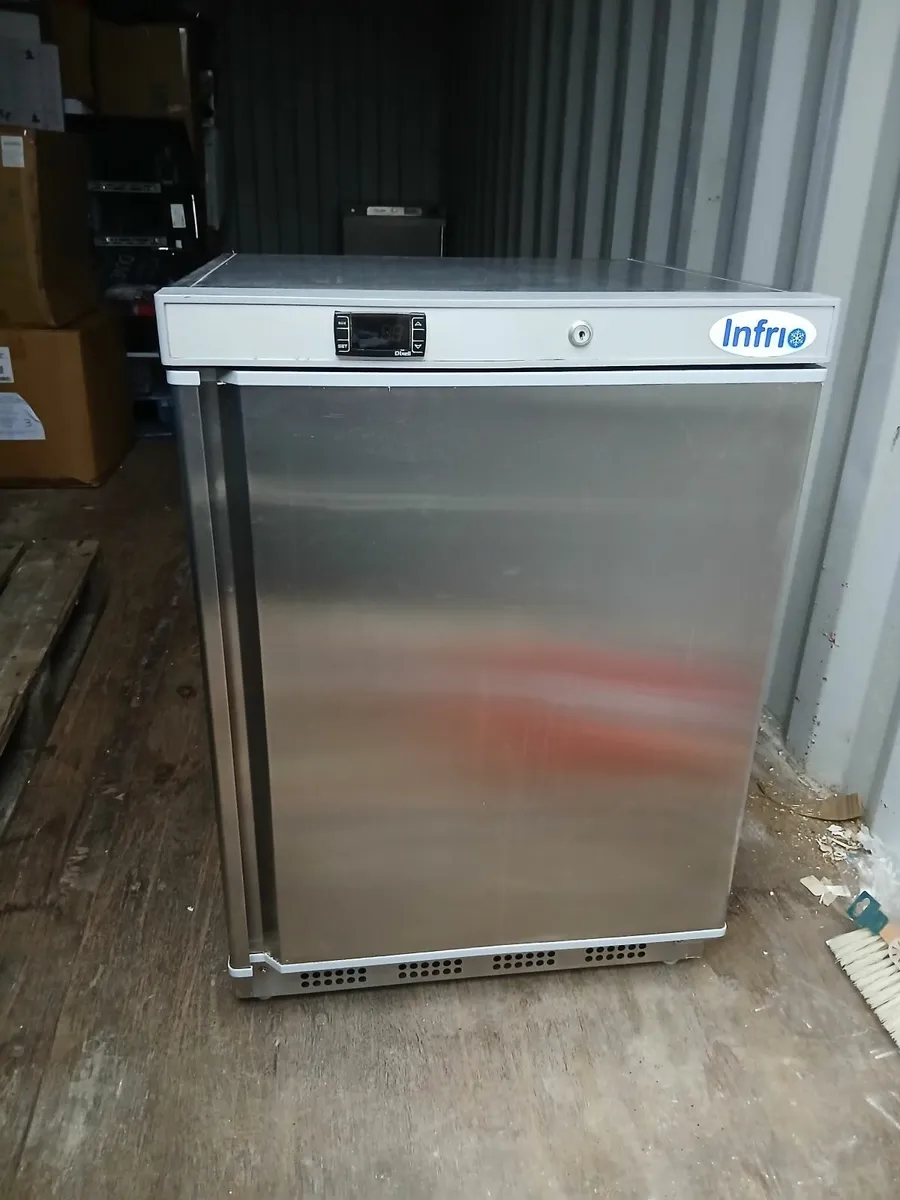 Commercial fridges - Image 2