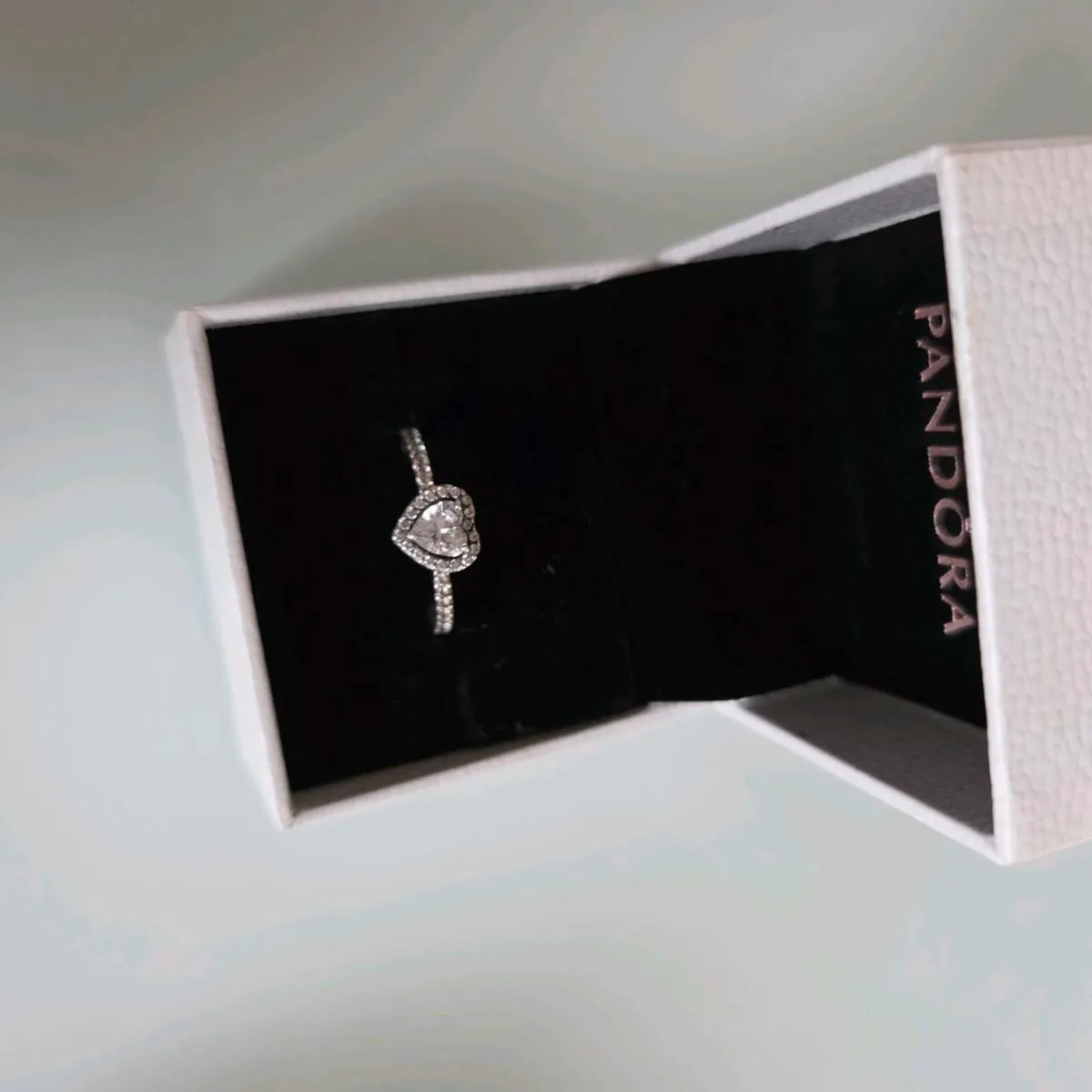 Pandora ring heart sparkly in great condition - Image 3