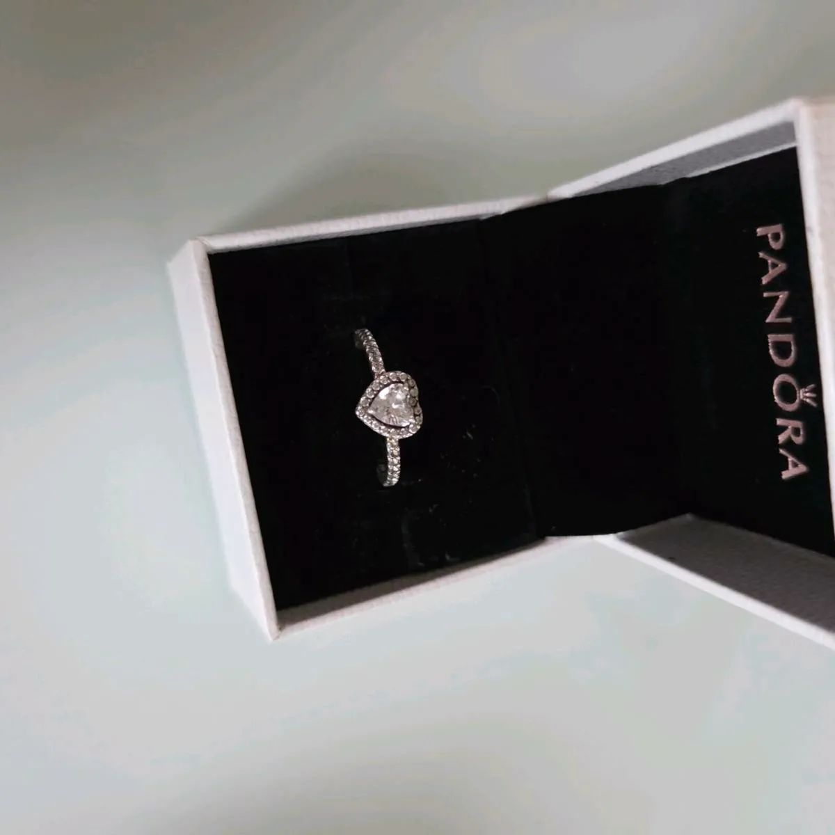 Pandora ring heart sparkly in great condition - Image 4