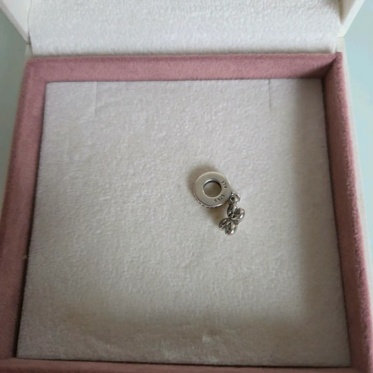 Pandora flower dangle charm perfect condition - Image 4