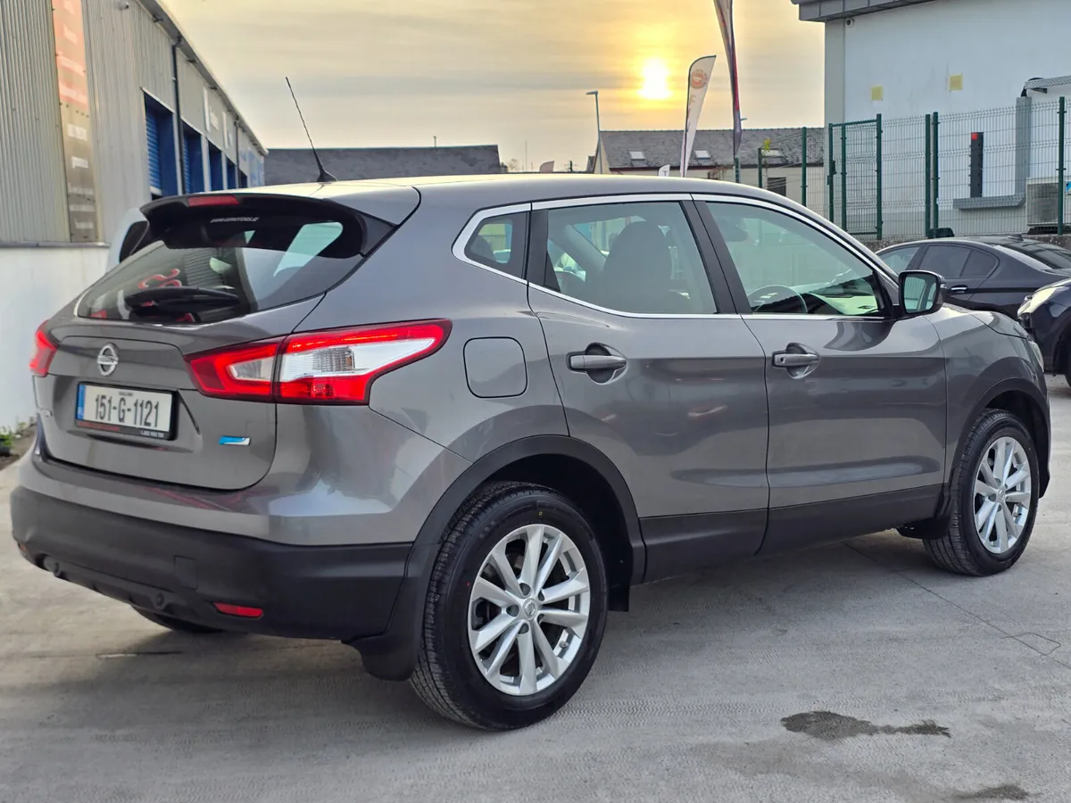 2015 NISSAN QASHQAI 1.5 DCI - Image 4