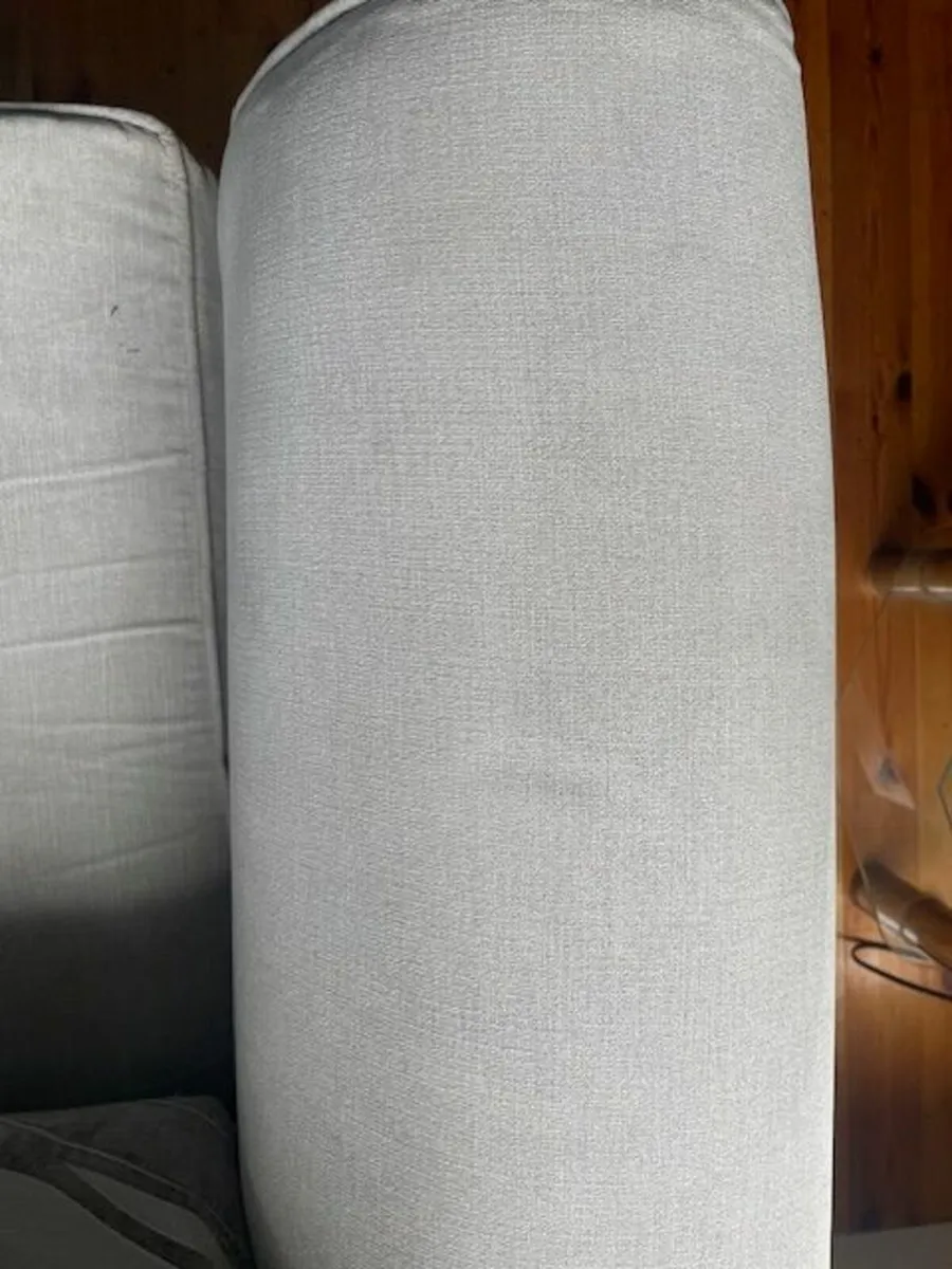 Free Arm Chair - Image 3