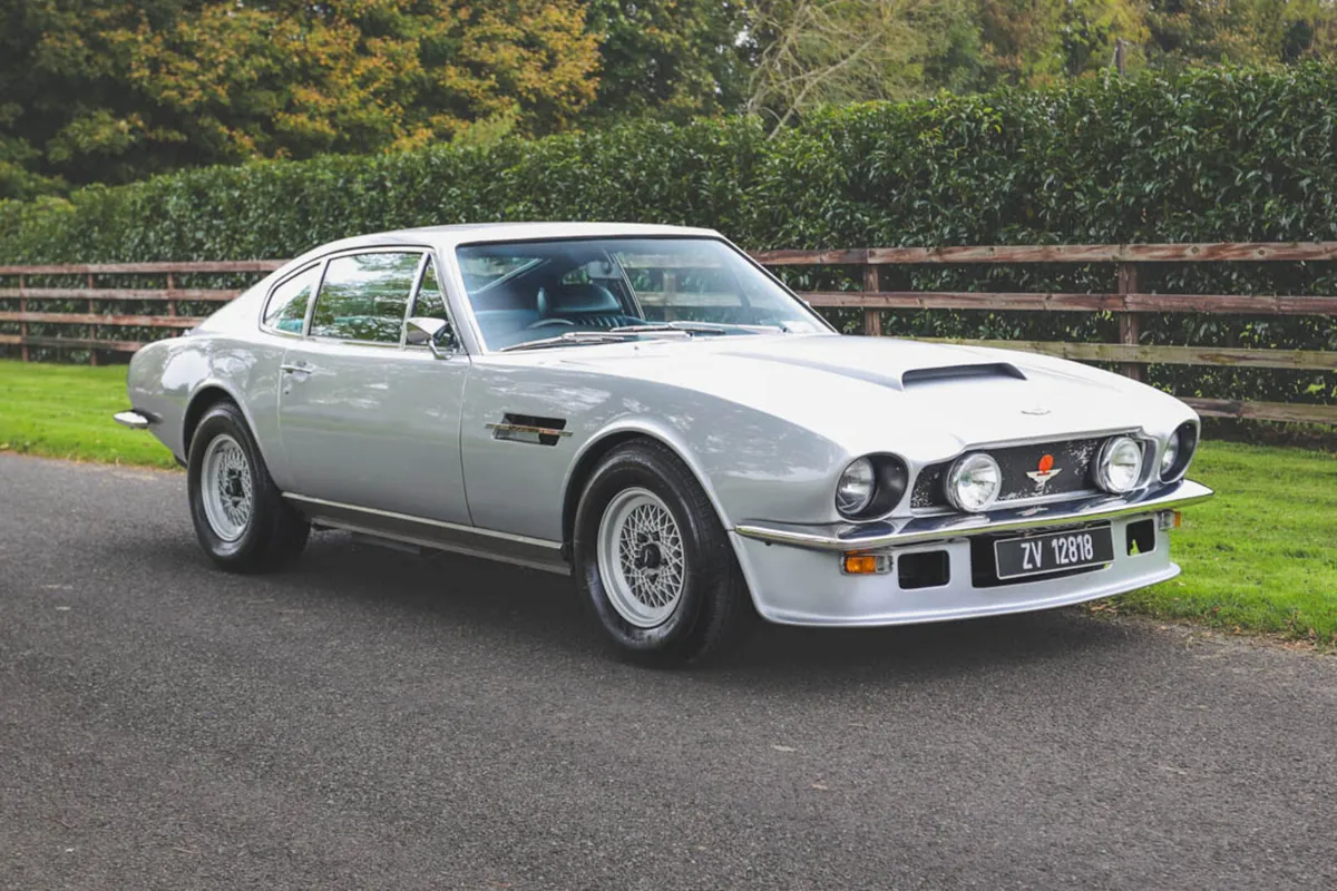 1977 Aston Martin V8 Manual - Image 3