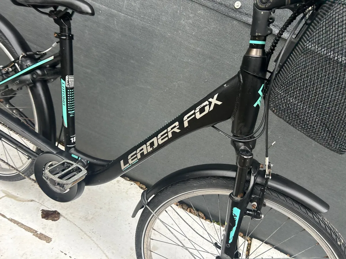 Leader fox ladies bike❗️Open 7 days of the week ❗️ - Image 2