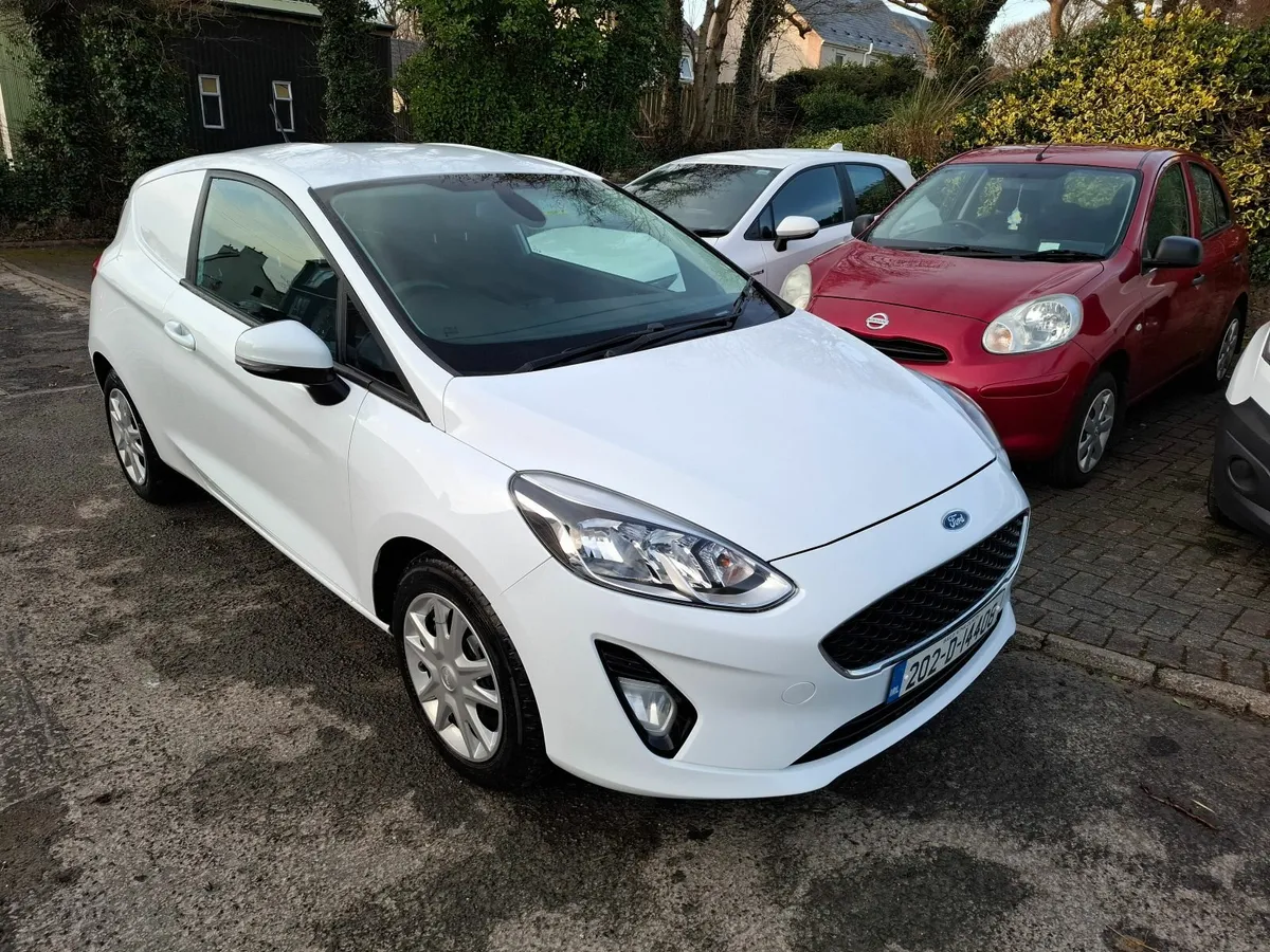 2020 Ford Fiesta Trend 1.5 TD Van - Image 1