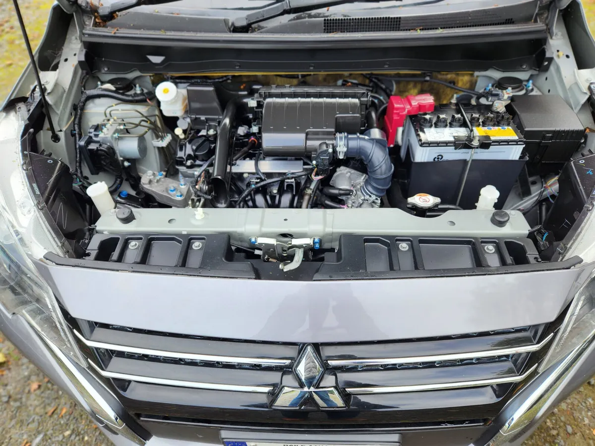 Mitsubishi Mirage 2023 - Image 4