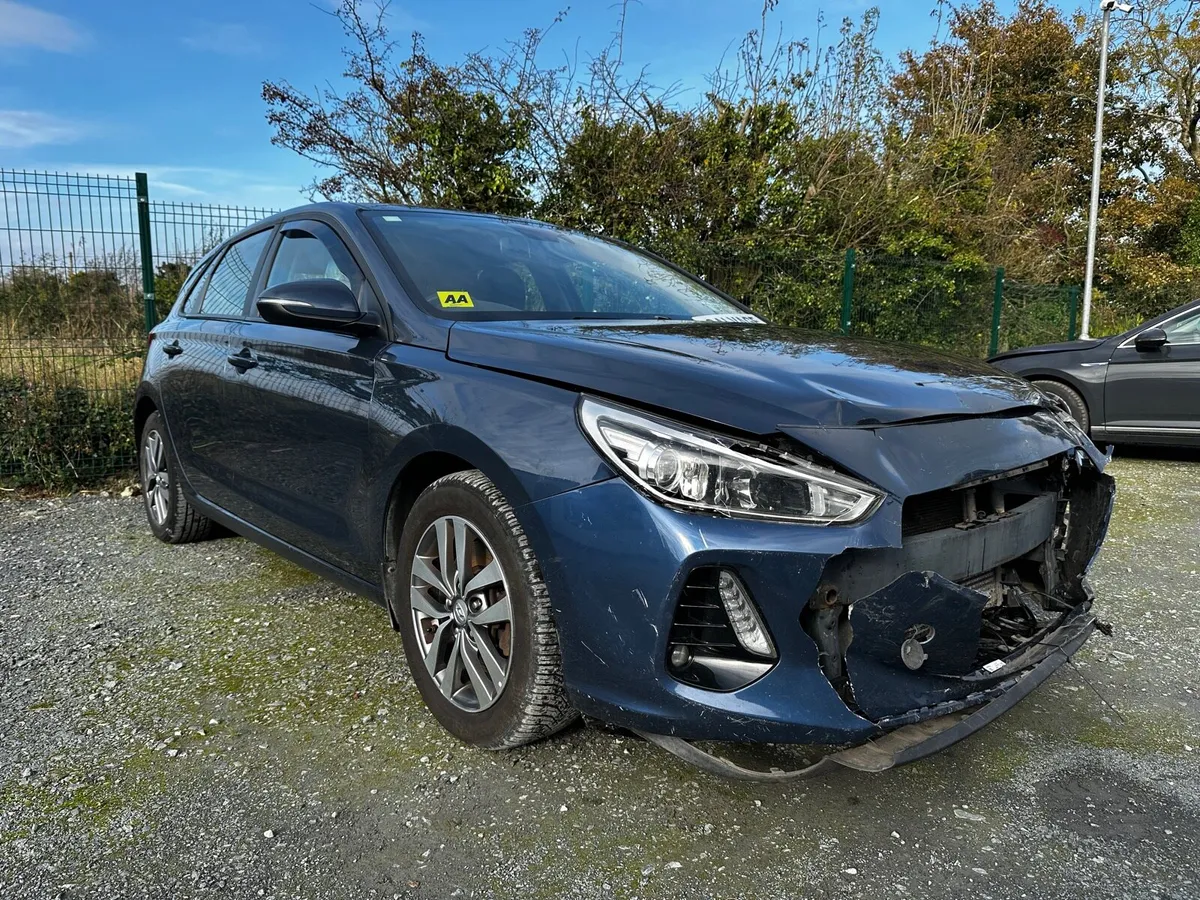 181’ Hyundai i30 Deluxe 1.6 CRDi - Image 1