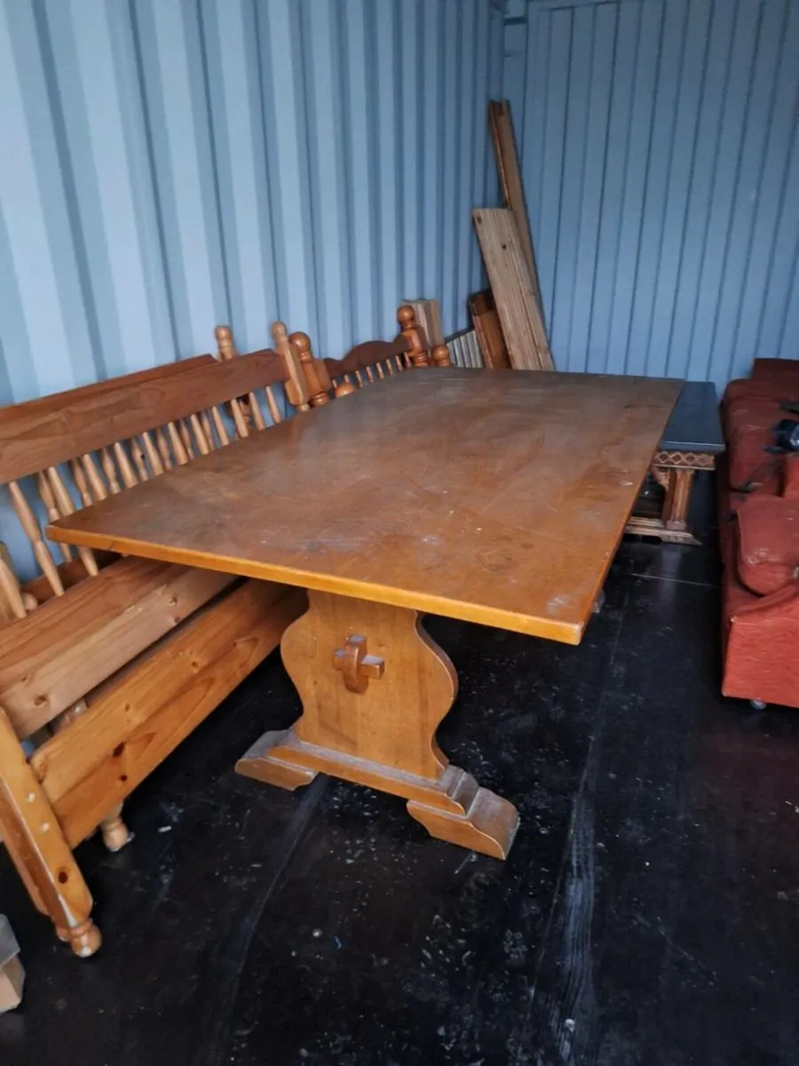 Kitchen table - Image 2