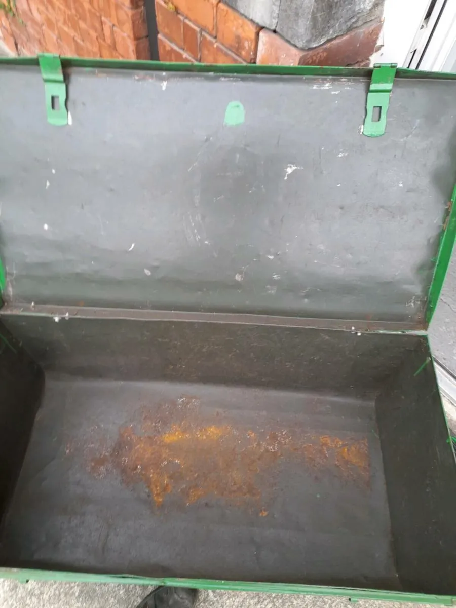 Old steel  chest - Image 2