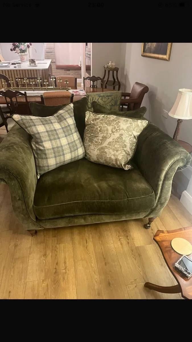 Love seat - Image 4