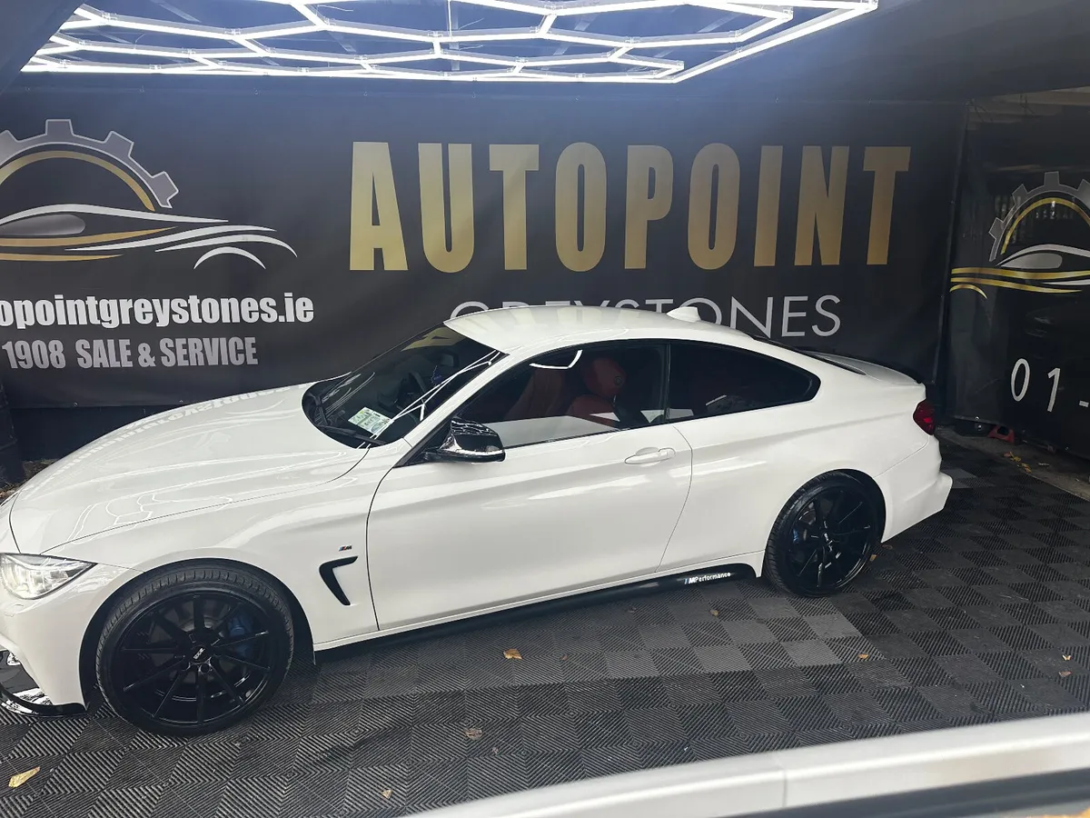 BMW 4-Series 2015 - Image 4