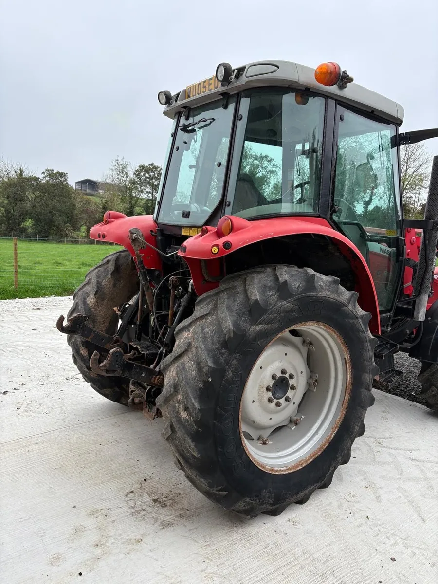 Massey 5455 - Image 4