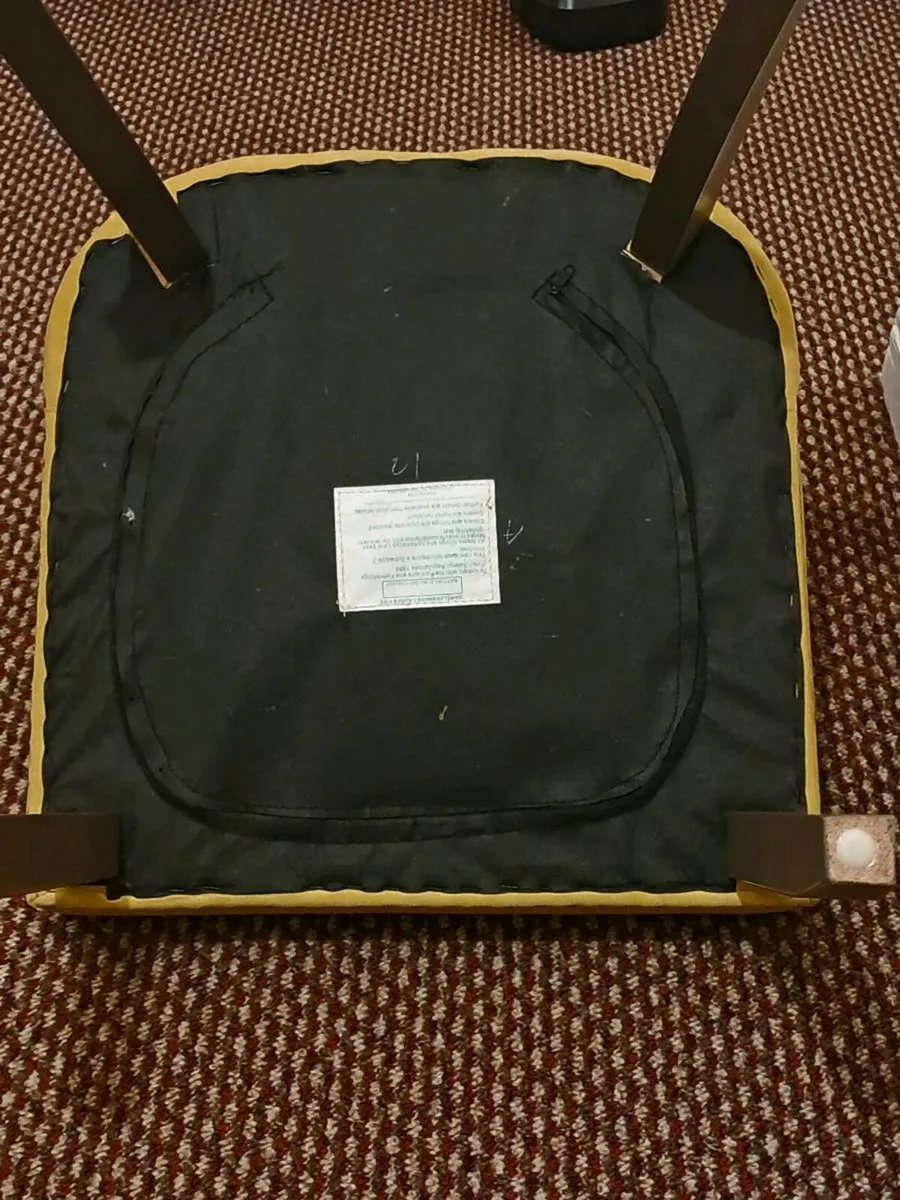 Set of 4 dining chairs - Image 3