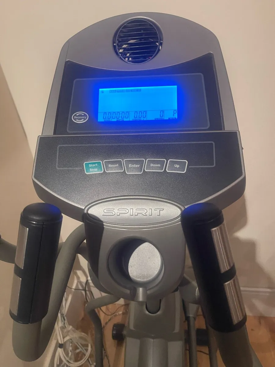 As New - Spirit Elliptical Cross-Trainer - Image 3
