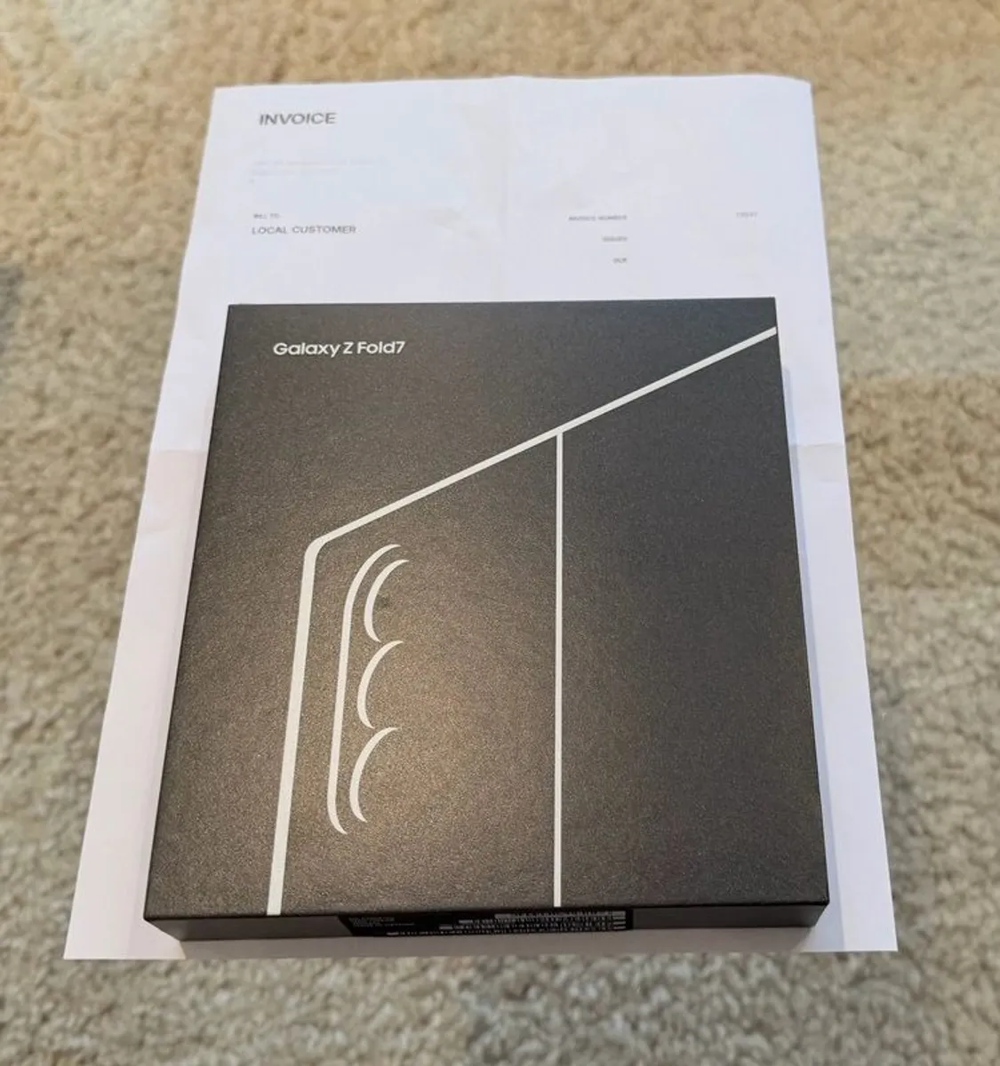 Samsung Z Fold 7 1TB / 16GB Ram - Image 1