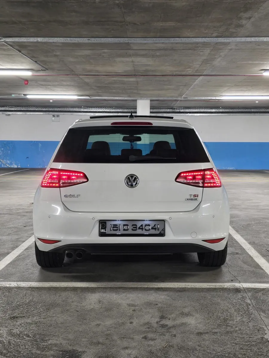 Volkswagen Golf 151 40th Anniversary Edition - Image 4