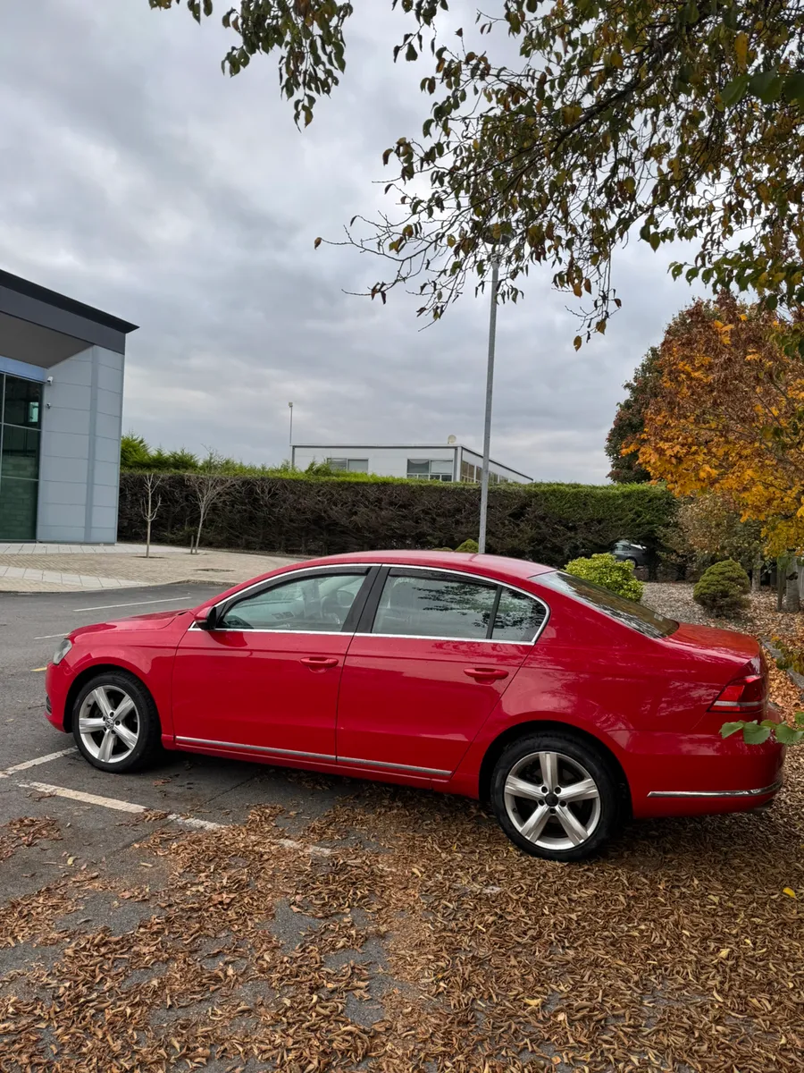 2012 VOLKSWAGEN PASSAT 2.0L TDI NCT - Image 2