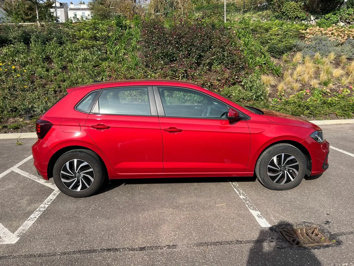 Volkswagen Polo 5DR 1.0 TSI 95hp Life - Image 3