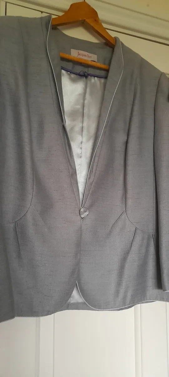 Jacques Vert Dress and Jacket - Image 4