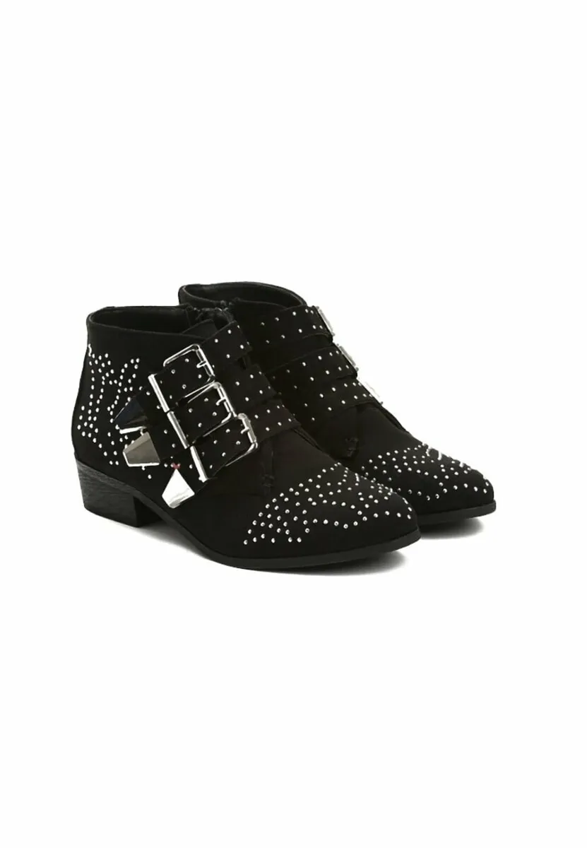 🖤 Studded Buckle Ankle Boots – Edgy & Chic - Image 4