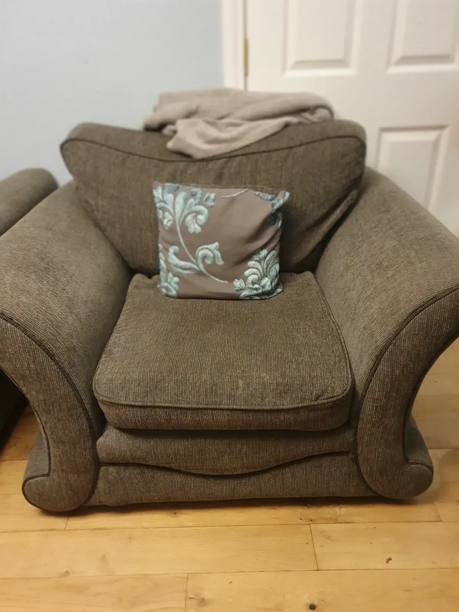 Sofa - Image 2
