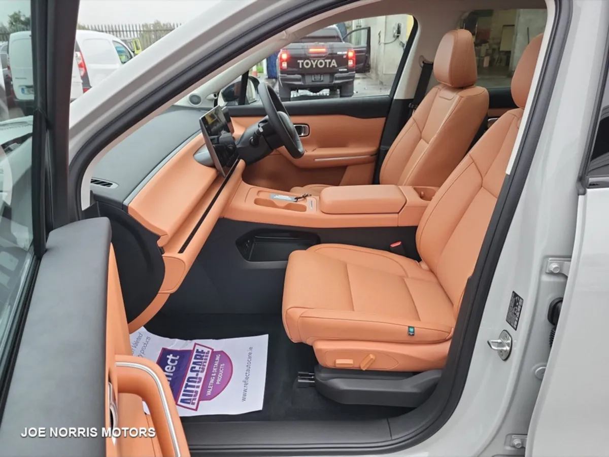 Leapmotor C10 REEV ( RANGE EXTENDER) DESIGN - Image 3