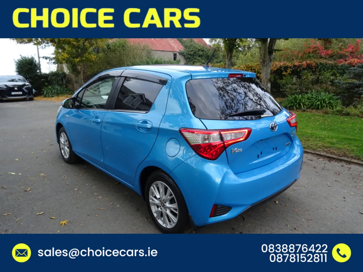 Toyota Yaris 1.5 AUTO HYBRID JEWELA MODEL - Image 4