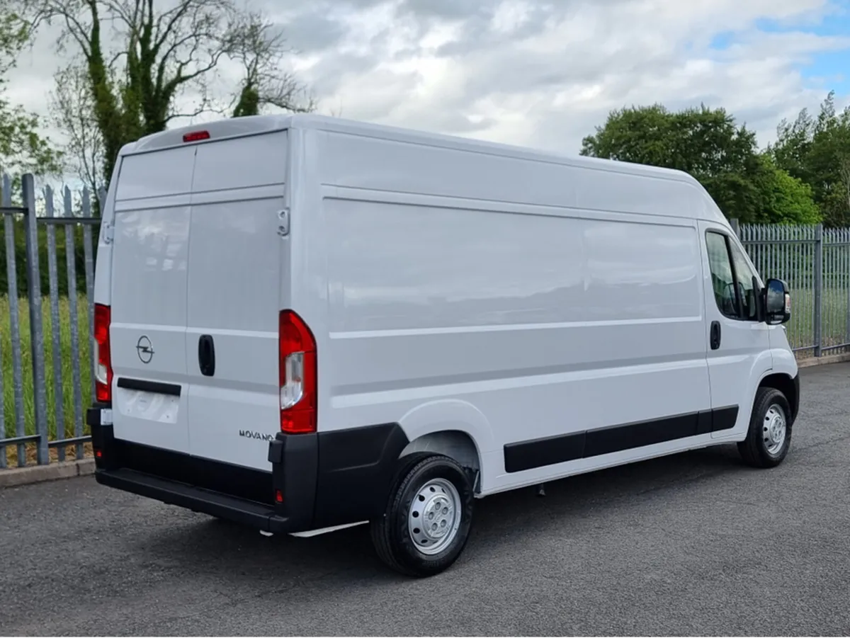 Opel Movano KOMFORT L3H2  2.2TD 140BHP **REVERSING - Image 3