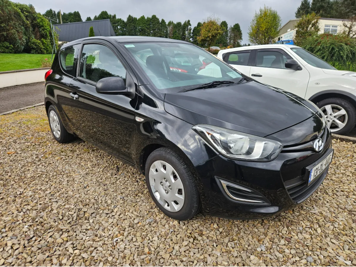 Hyundai i20 CLASSIC 84BHP 3DR 85PS - Image 1